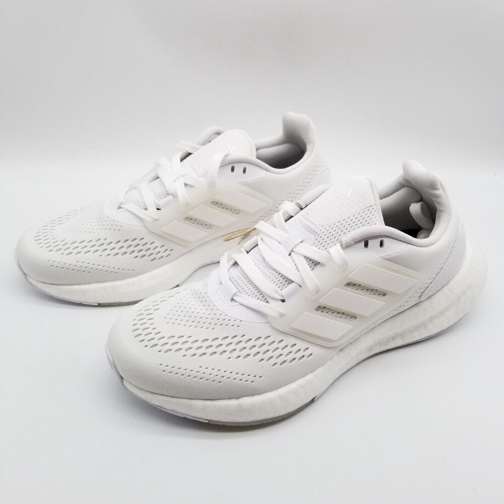 adidas Running Pureboost 22 Women Sz 7.5  White Athletic Shoes Low‎ Top Sneakers